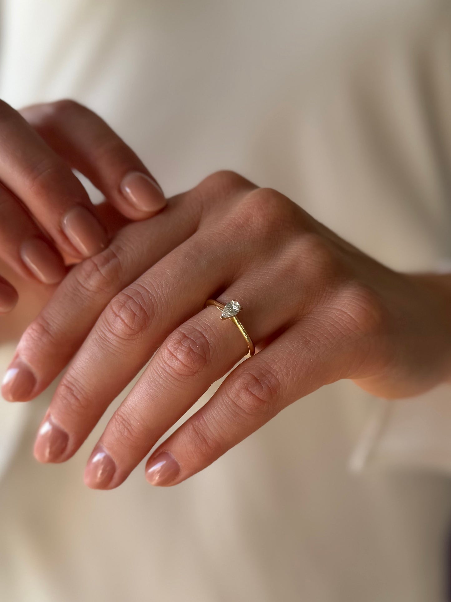 Zlatni prsten s dijamantom Suza 0,31ct VS1