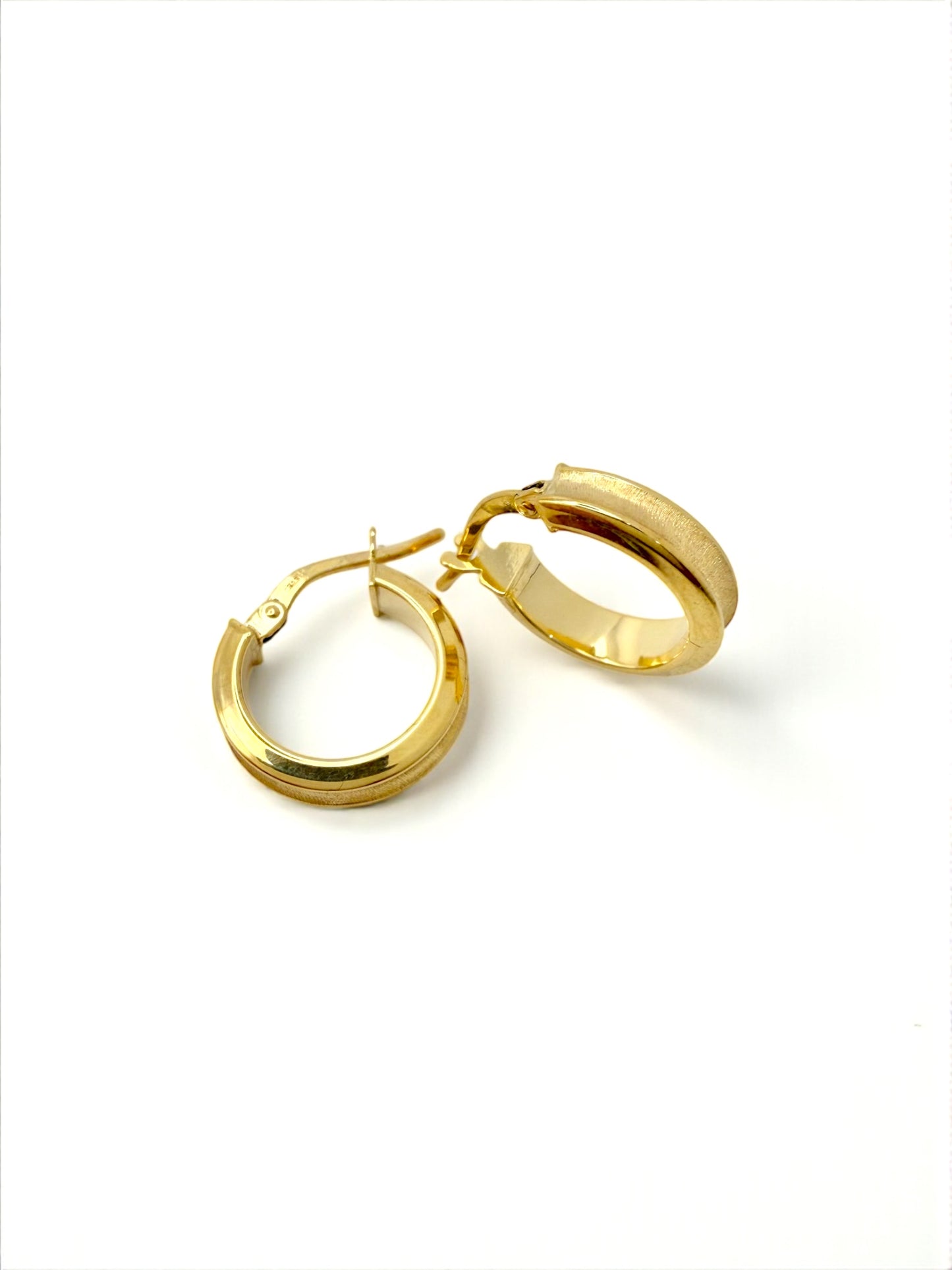 Zlatne naušnice Circa Hoops