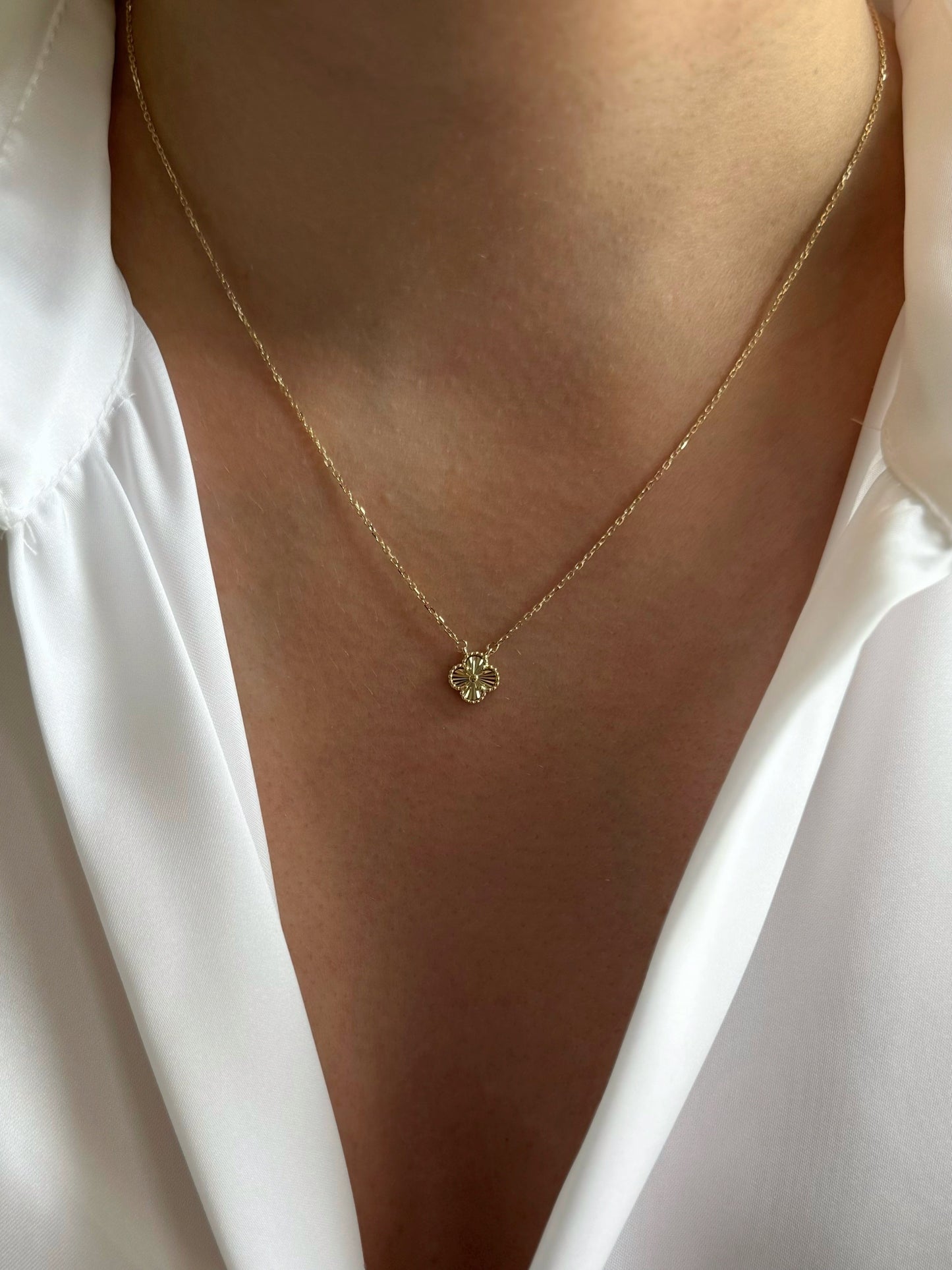 Zlatna ogrlica Classic Radiance-Zlatarna Vitić