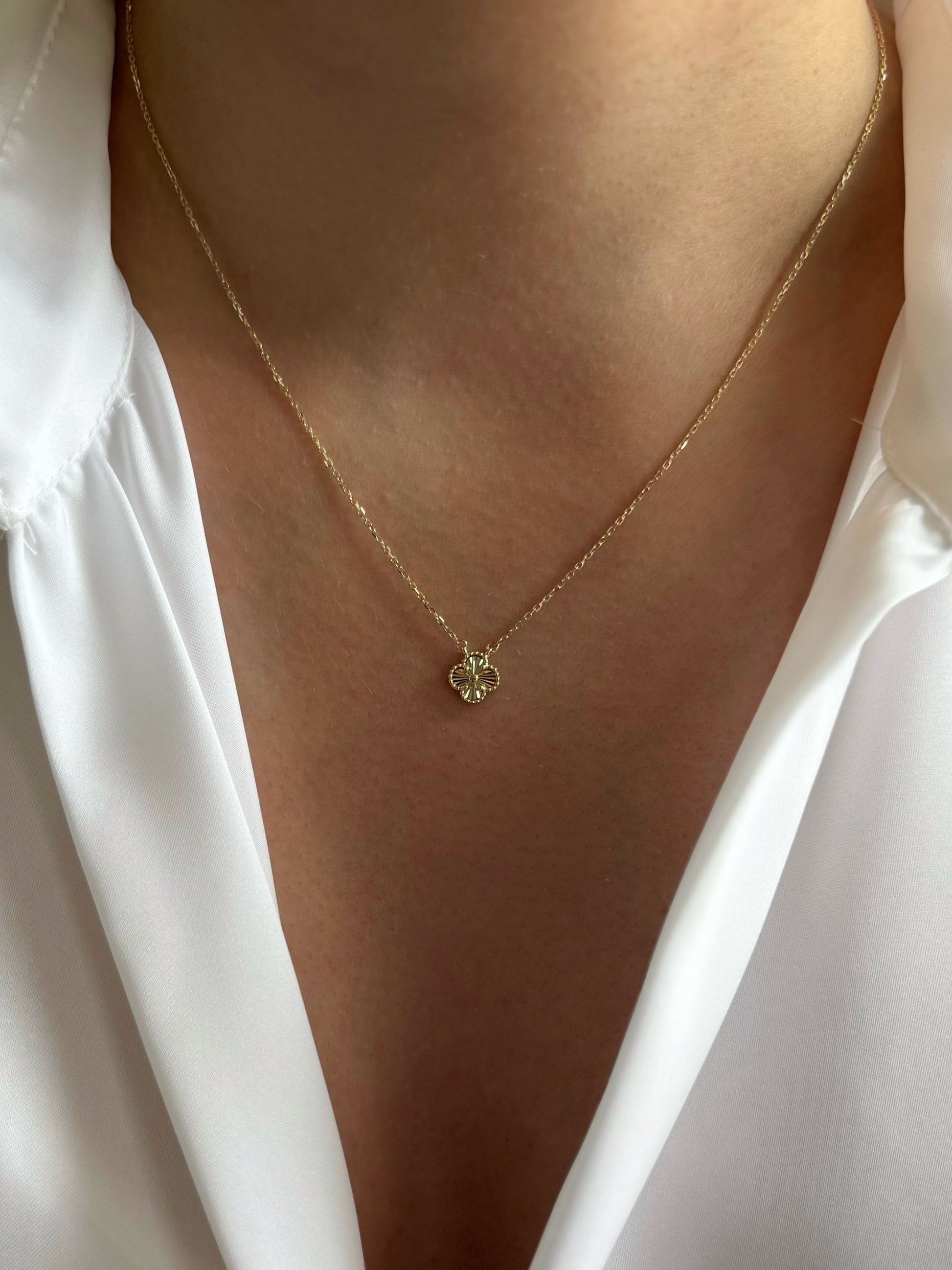 Zlatna ogrlica Classic Radiance-Zlatarna Vitić