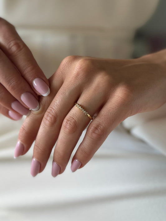 Zlatni dijamantni prsten Love