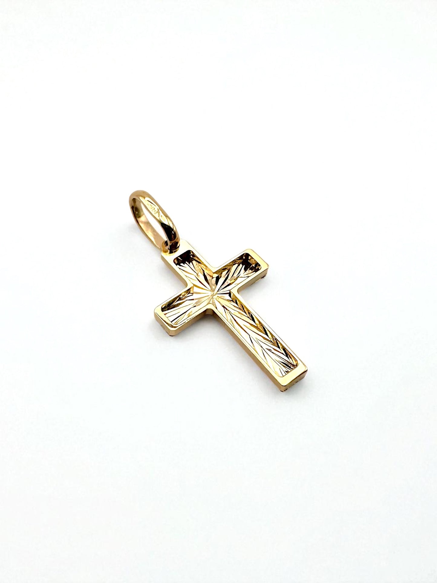 Zlatni privjesak Križ Effect-Zlatarna Vitić