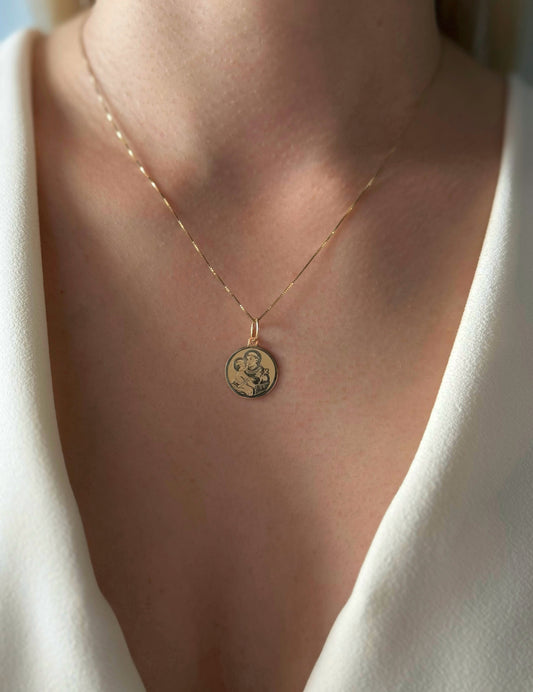 Zlatni privjesak Sv. Ante