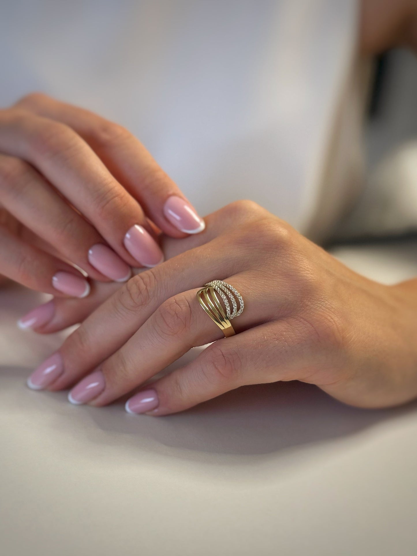 Zlatni prsten Luxurious Sparkle Ring-Zlatarna Vitić