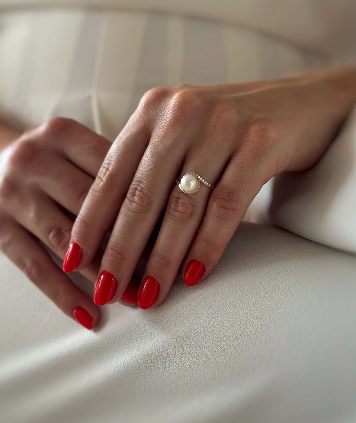 Timeless Pearl gold ring