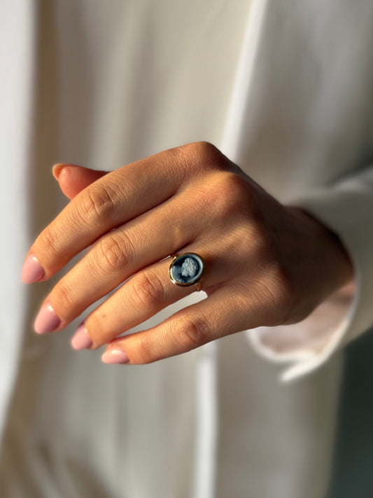 Zlatni prsten Kamea II