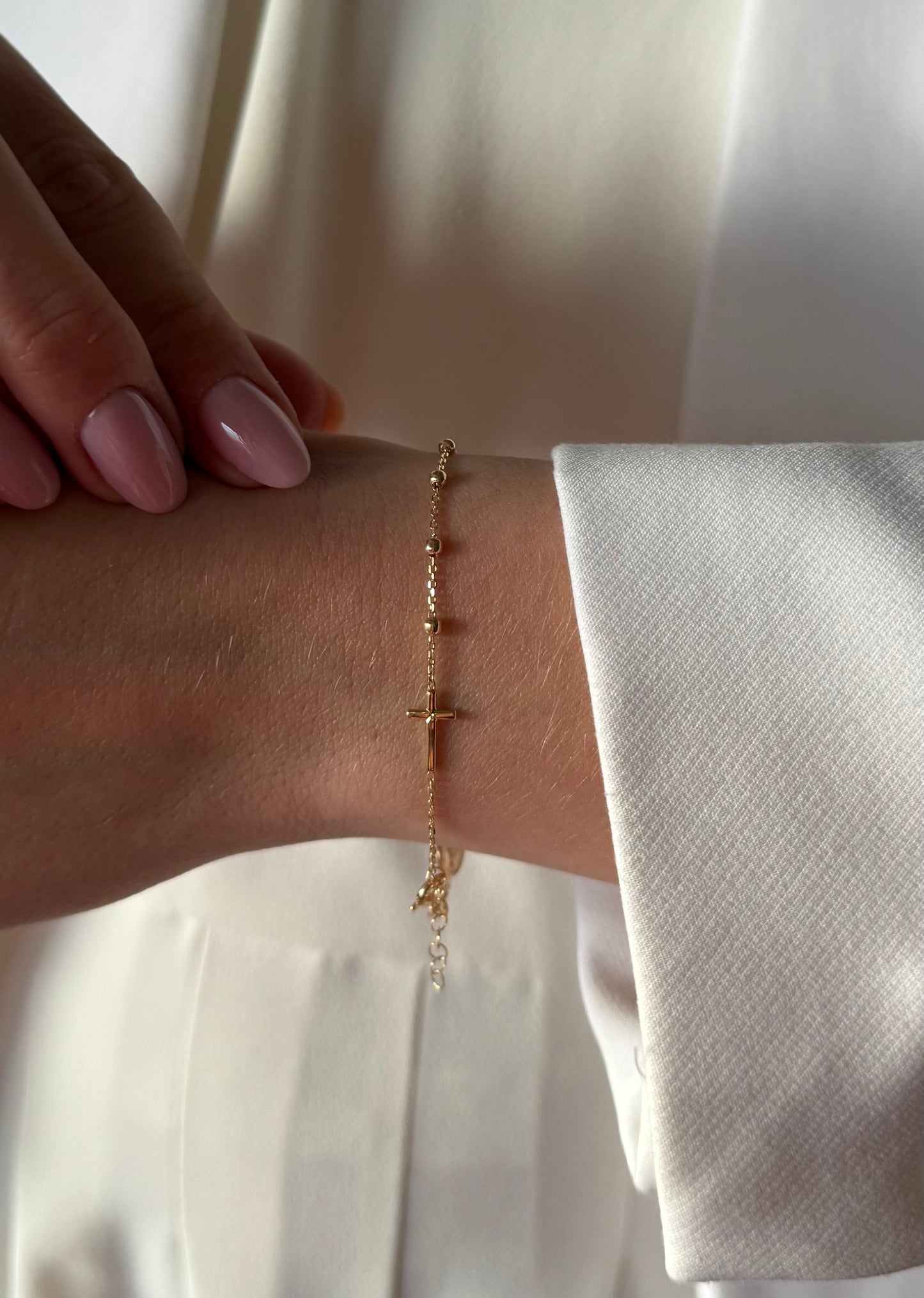 Zlatna narukvica krunica Simple