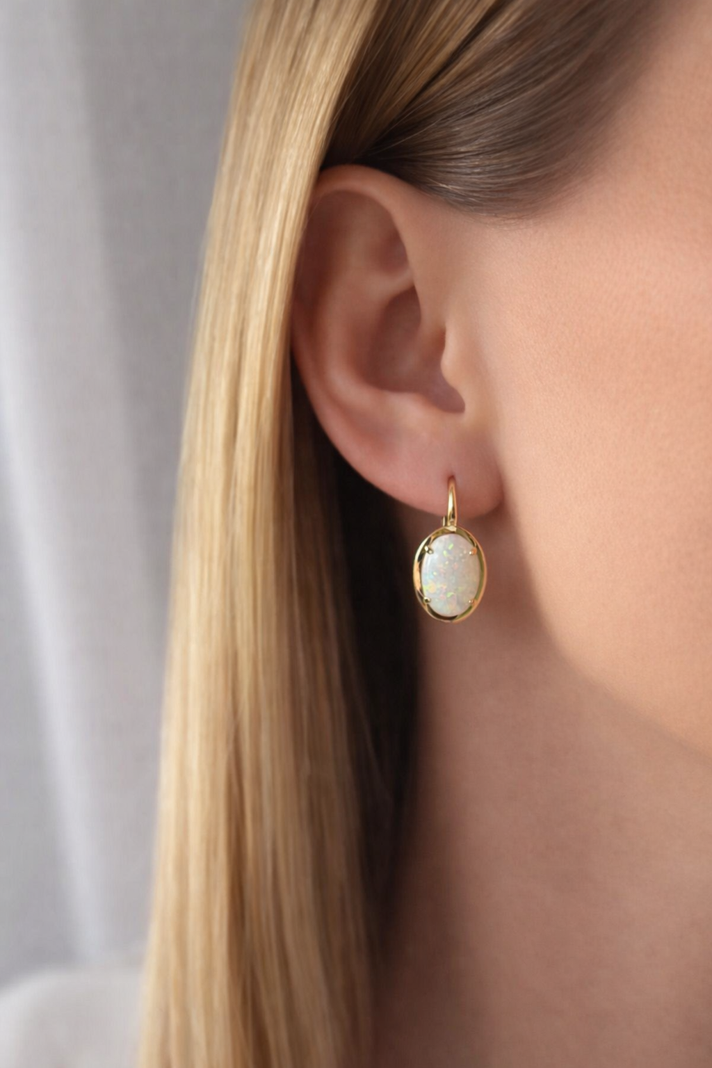 Zlatne naušnice Opus Opal