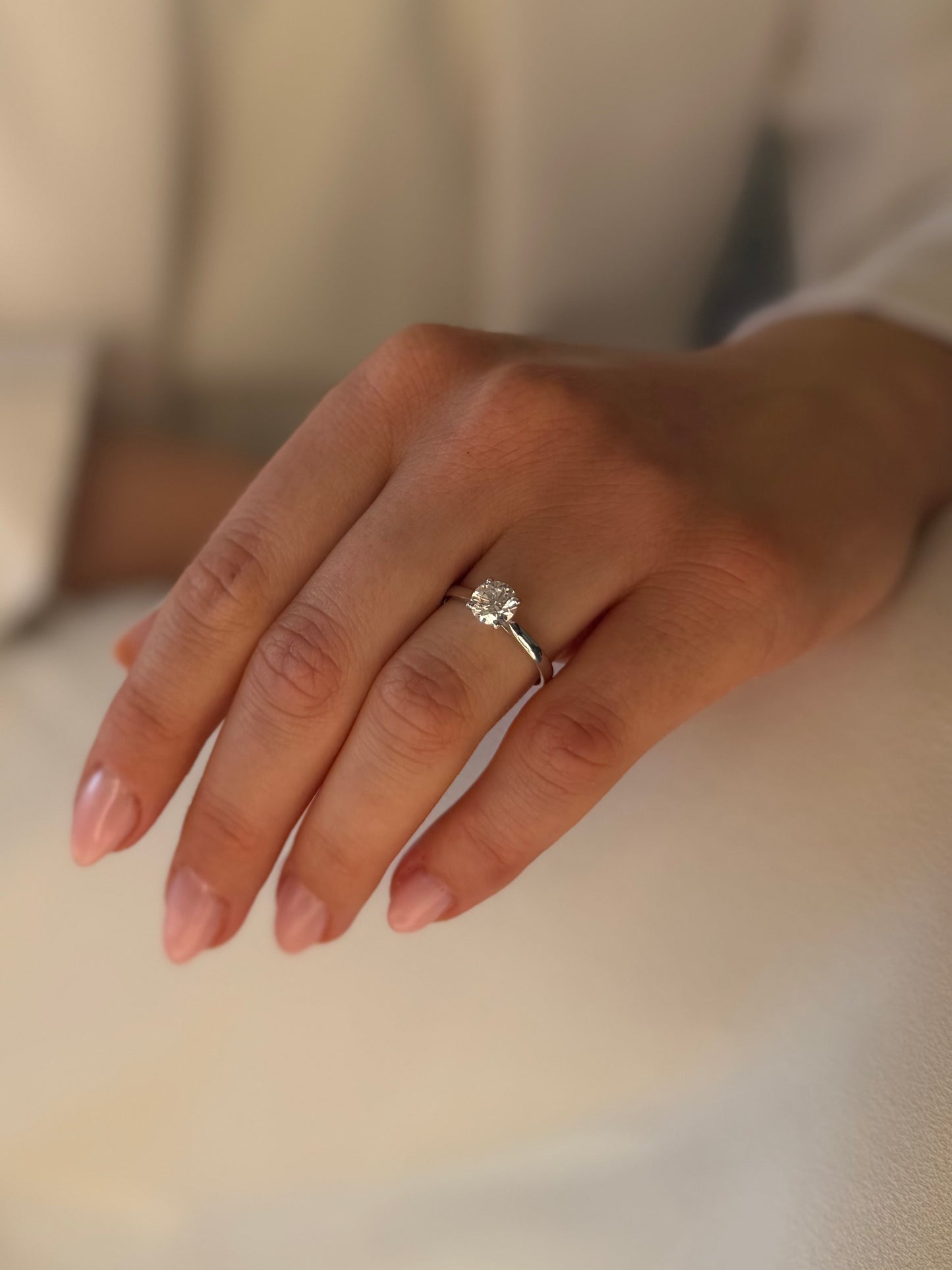 Bijelo zlato zaručnički prsten s Lab. Dijamantom 1,01ct