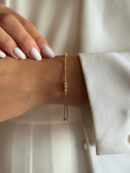Zlatna narukvica Gold Beaded