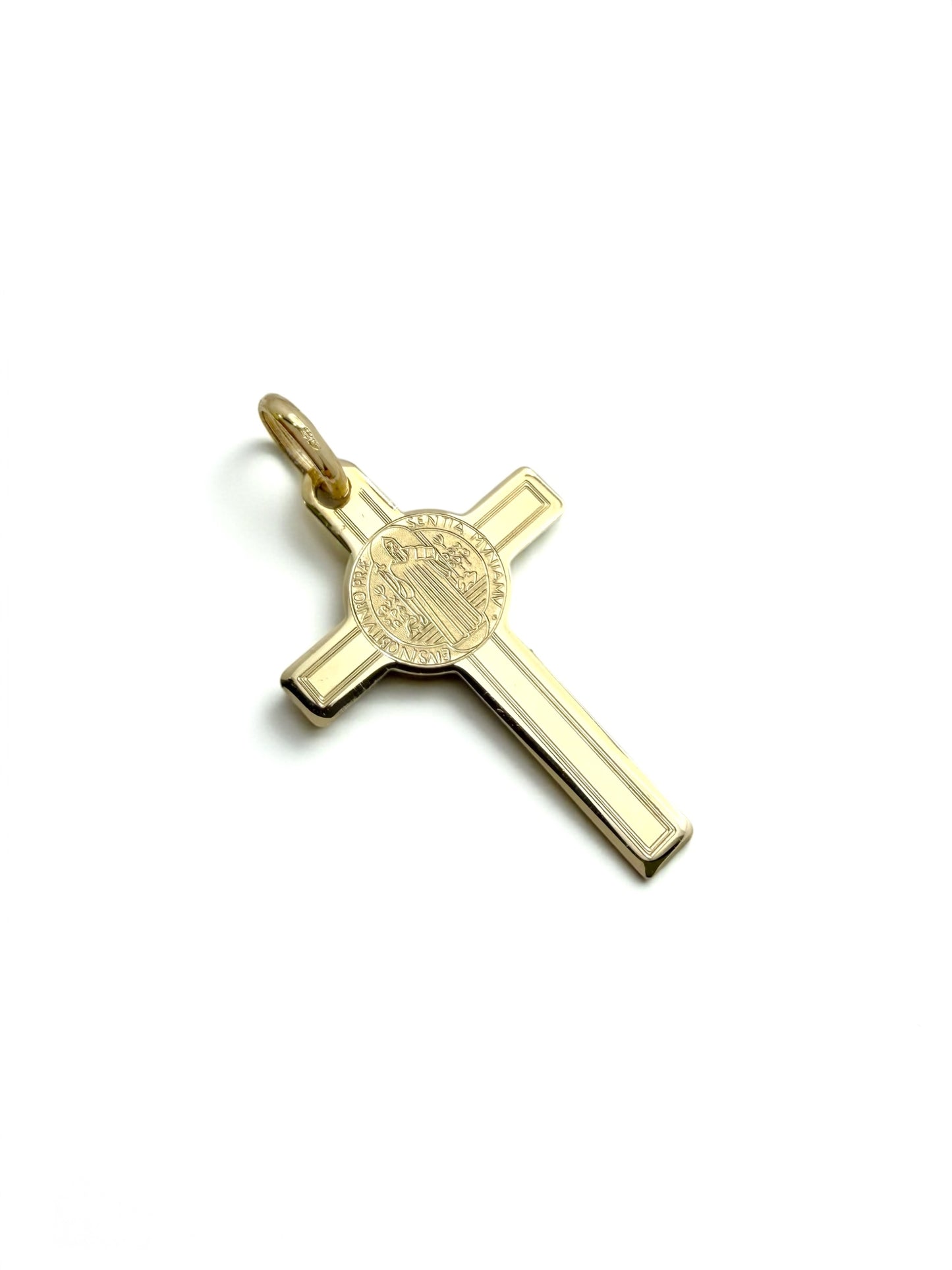 Gold pendant Cross Benedict