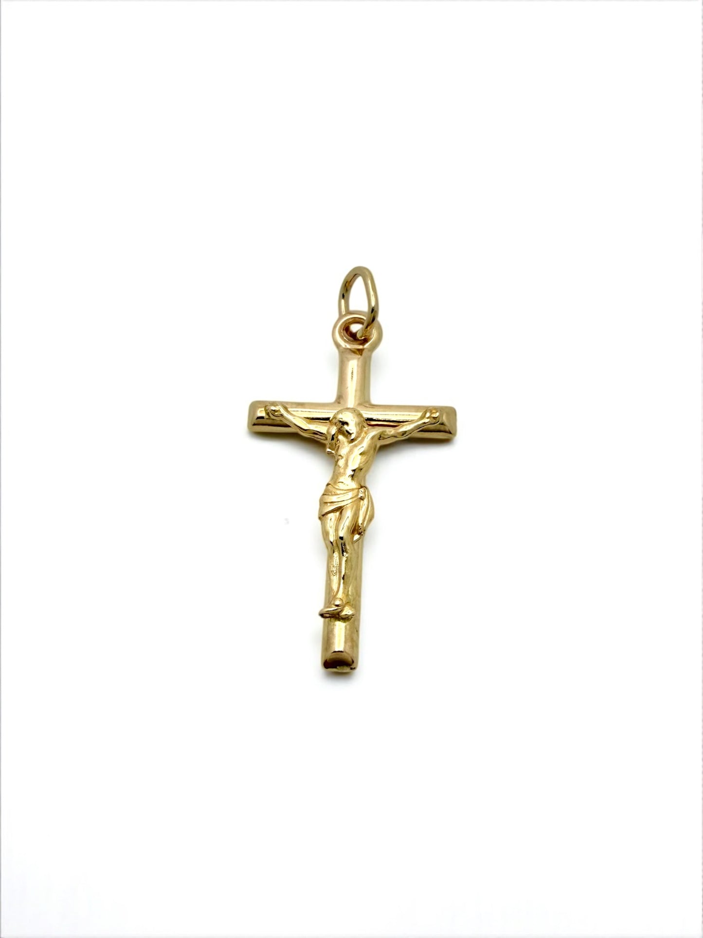 Zlatni privjesak Križ Eternity