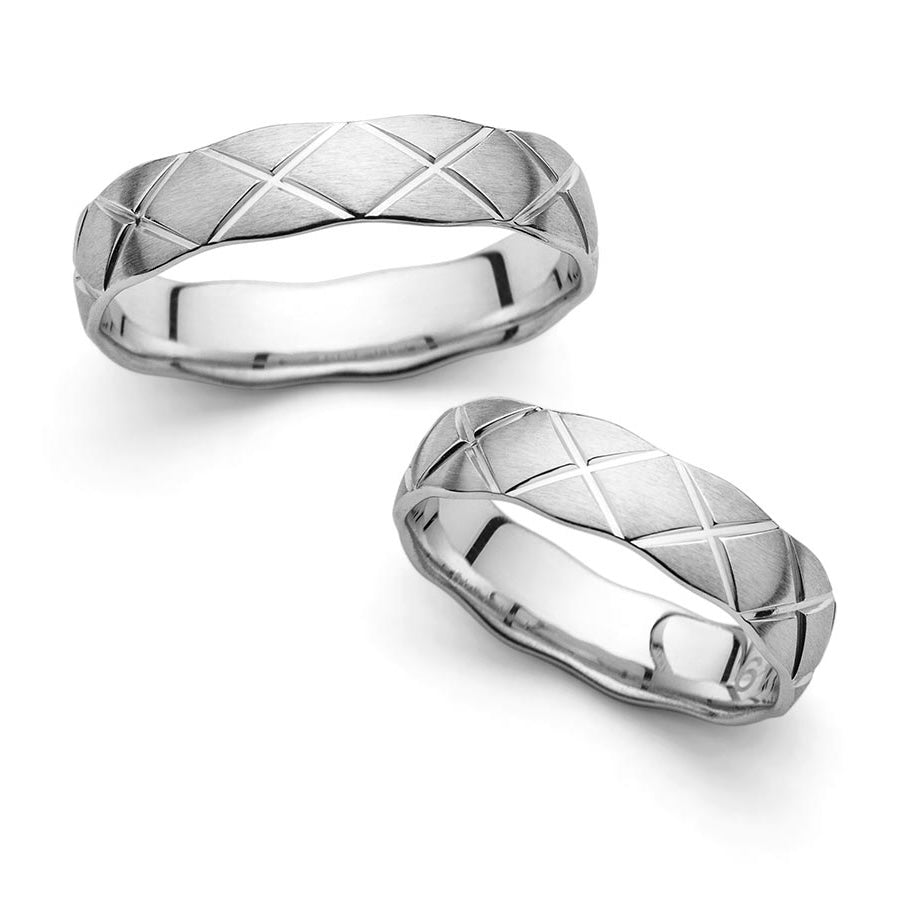 Forever 1549 wedding rings