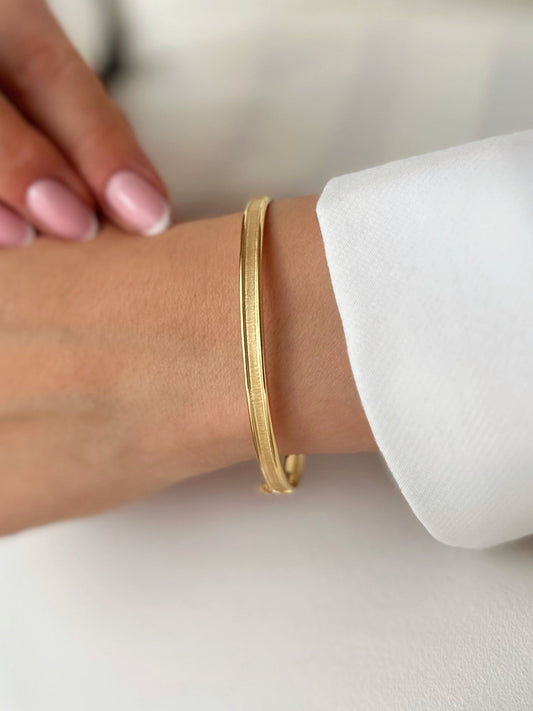 Zlatna kruta narukvica Matte Glow-Zlatarna Vitić