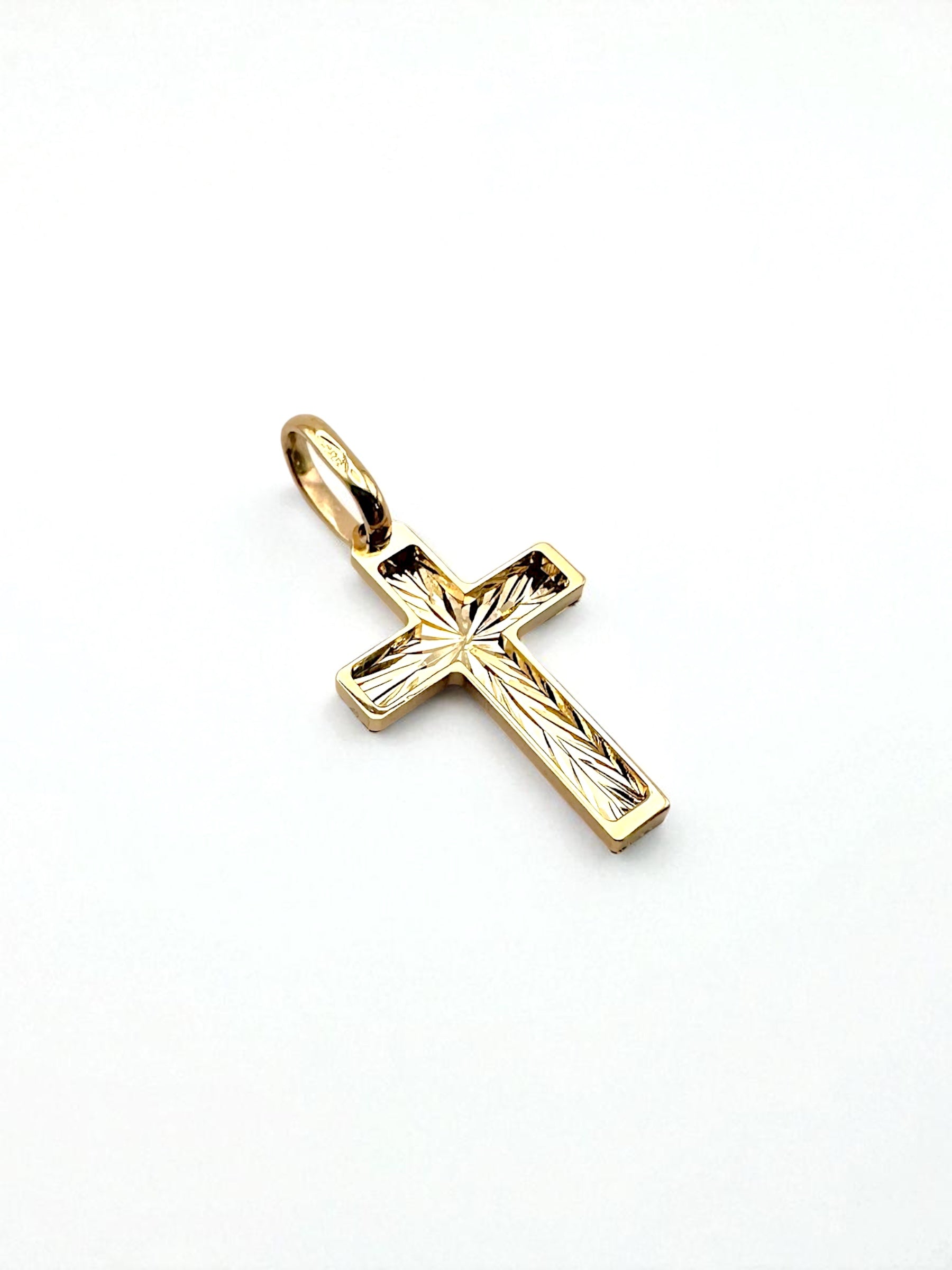 Zlatni privjesak Križ Effect-Zlatarna Vitić