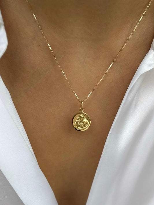 Zlatni privjesak Sv. Ante 15mm-Zlatarna Vitić