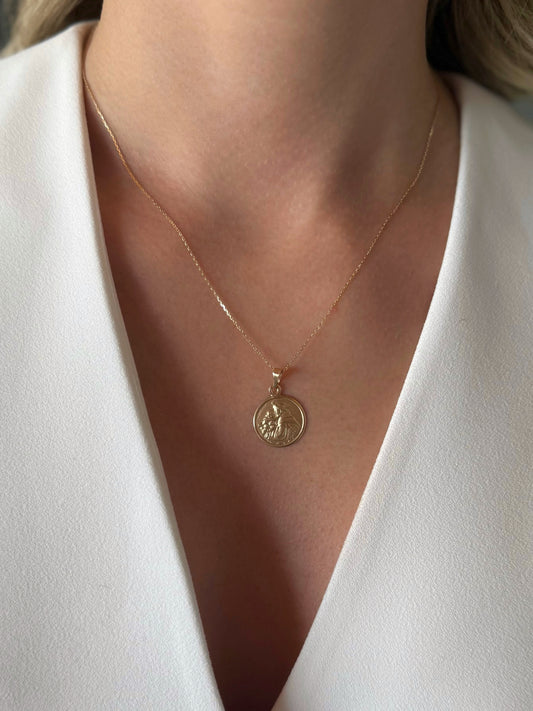 Zlatni privjesak Sv. Ante-Zlatarna Vitić