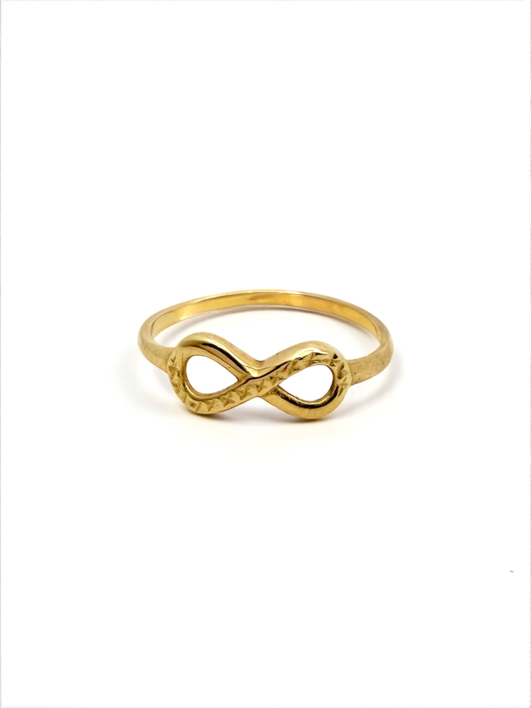 Zlatni prsten Infinity-Zlatarna Vitić